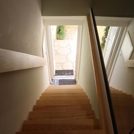 Lisbon, T2 Renewed Duplex With River View, Beato, Lisbon Exterior photo