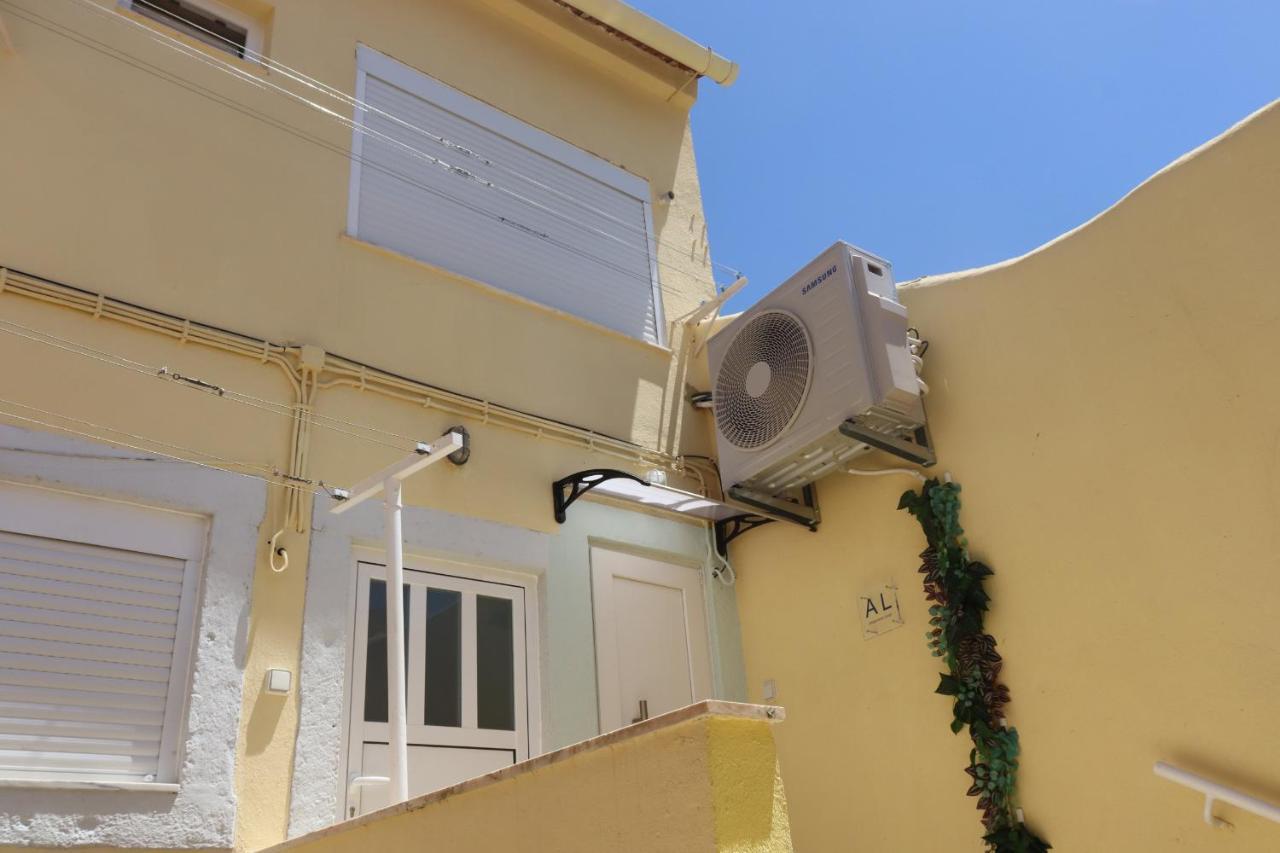 Lisbon, T2 Renewed Duplex With River View, Beato, Lisbon Exterior photo