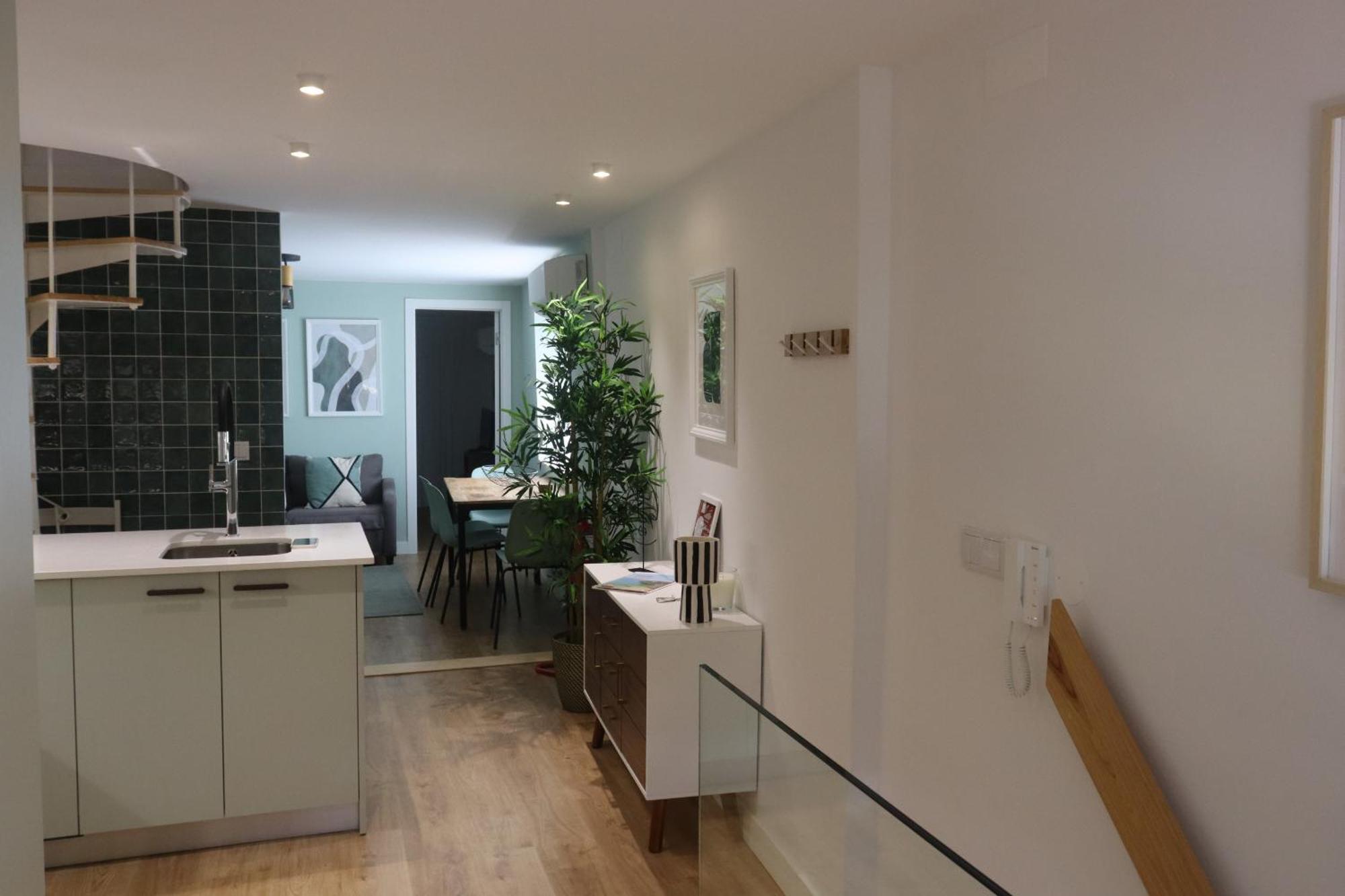 Lisbon, T2 Renewed Duplex With River View, Beato, Lisbon Exterior photo